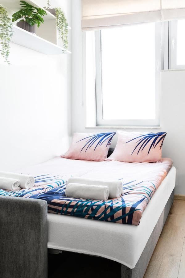 Lumen Apartment